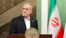 الرئيس الإيراني: لن نخضع للإملاءات الأميركية