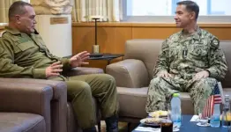 رئيس أركان جيش العدو وقائد القيادة المركزية الأمريكية