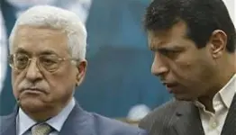هل يفعلها دحلان ويعود لجضن عباس؟..