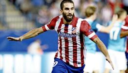 اللاعب التركي أردا توران