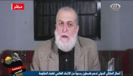الشيخ نافذ عزام خلال اللقاء