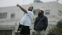 مستطنون يطلقون النار
