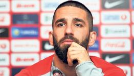 اللاعب التركي أردا توران