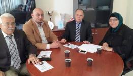 أثناء الاجتماع مع مدير الأونروا سالم ديب