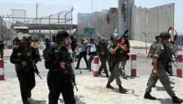 خلال مواجهات بين الفلسطينيين وقوات الاحتلال