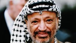 الرئيس الفلسطيني الراحل ياسر عرفات 