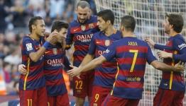 برشلونة يهزم غرناطة برباعية