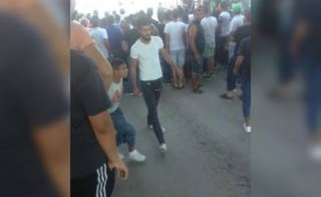 إغلاق مدخل البداوي من قبل الأهالي في البداوي