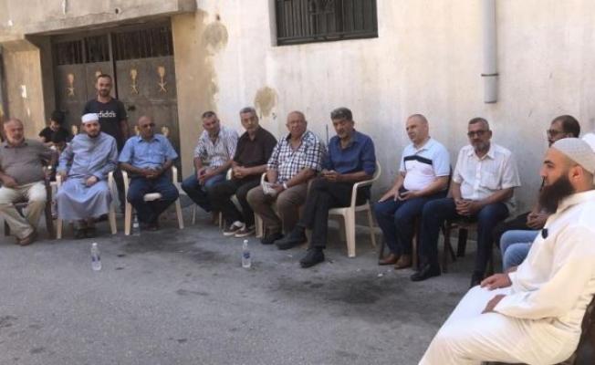 من الاجتماع