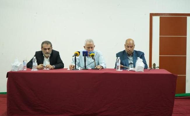 من الندوة