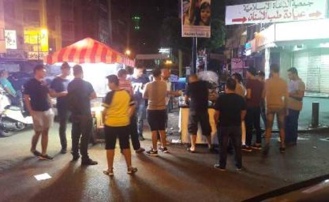 محمود برقوق خلف عربته 