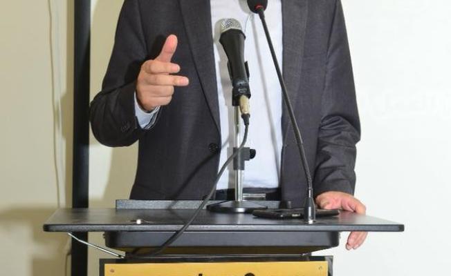 ممثل الجهاد الإسلامي في لبنان إحسان عطايا