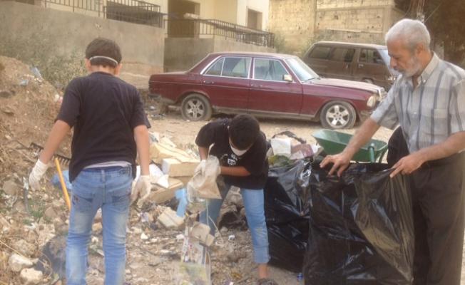 أثناء حملة النظافة