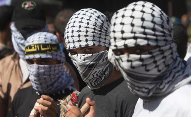 مقاومون فلسطينيون