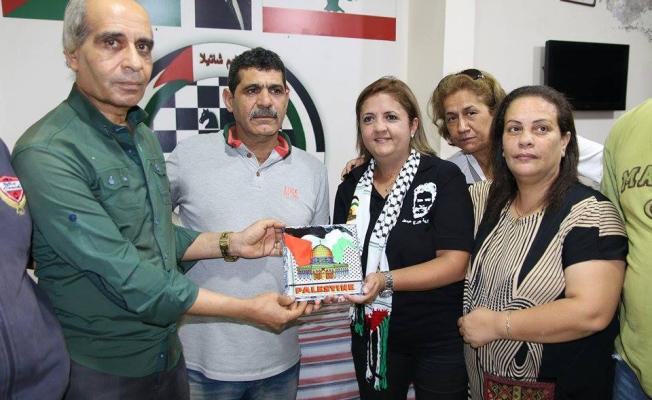  من الندوة 