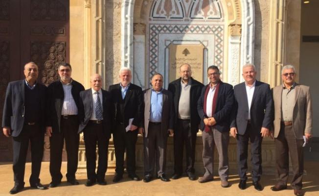 ممثلو الفصائل الفلسطينية ومنيمنة