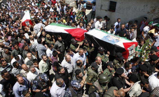 تشييع شهداء فلسطينين