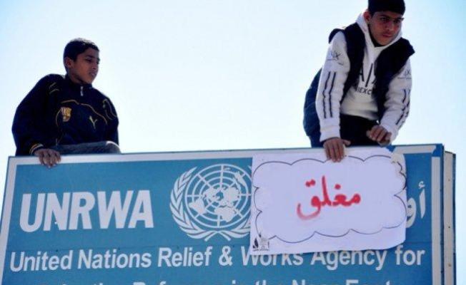 إضراب في الأونروا بغزة