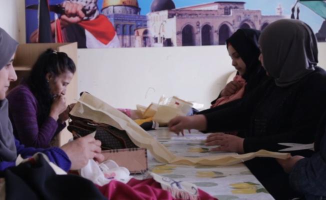 التطريز الفلسطيني
