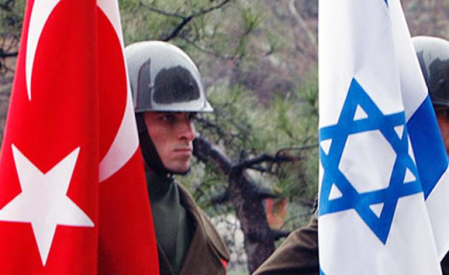 تركيا واسرائيل توقعان اتفاقا لاعادة العلاقات الدبلوماسية بينهما