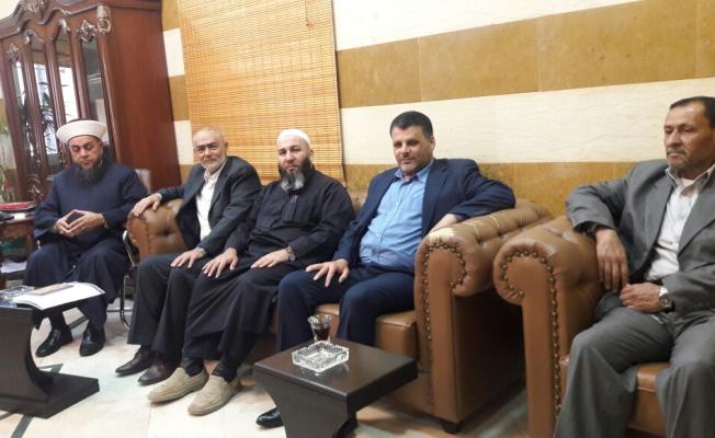 من اللقاء