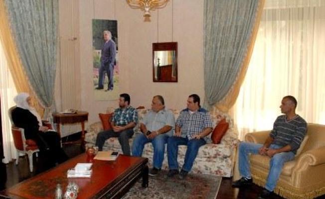 بهية الحريري والوفد الفلسطيني