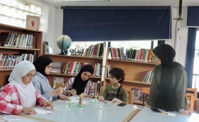 الاطفال في مخيم البداوي