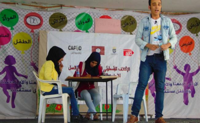 خلال مسرحية في برج الشمالي (4)