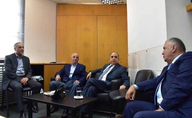 خريس وترو مع حسن منيمنة