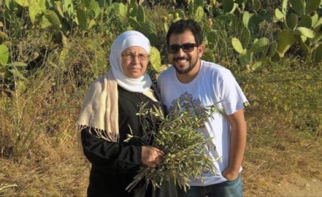 المقدسي طارق البكري والحاجة نعيمة