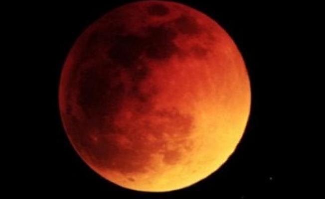 خسوف القمر