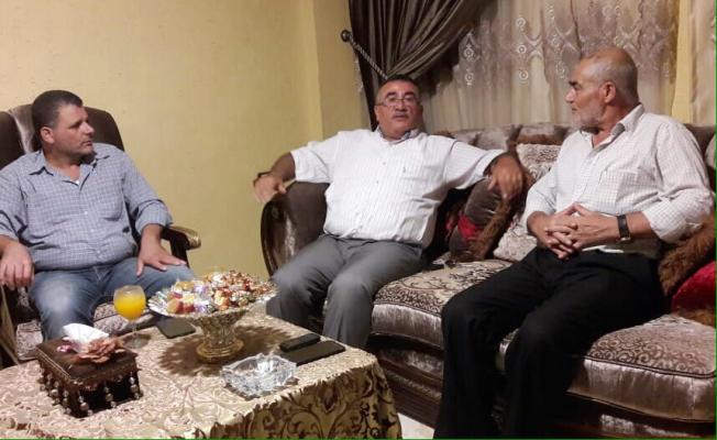من اللقاء