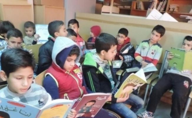 "جاي كتاب يزورك"