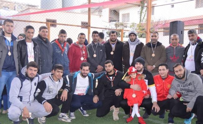مجموعة من المشاركين