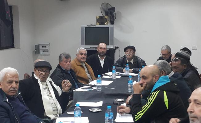  من الاجتماع 