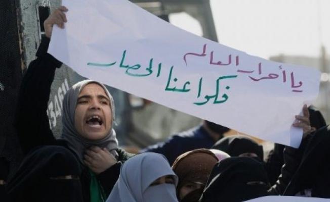 الحضار يخنق أهالي قطاع غزة