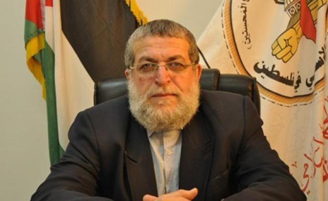 نافذ عزام