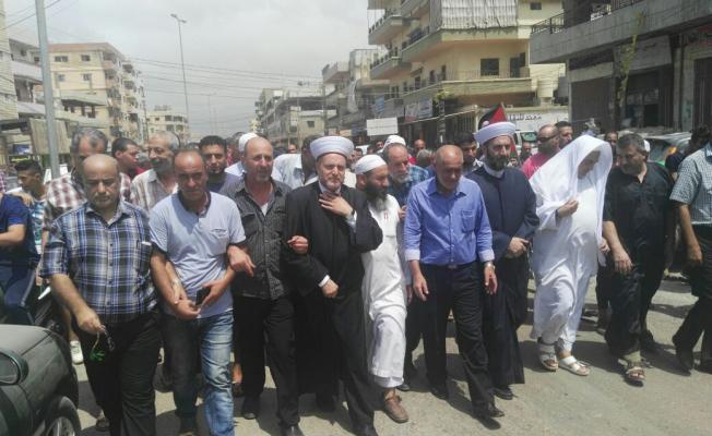  مسيرة حاشدة في البارد   