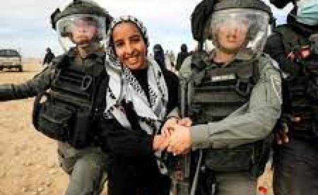 الفلسطينية الحرة تدوس "الأسرلة" تحت أقدامها