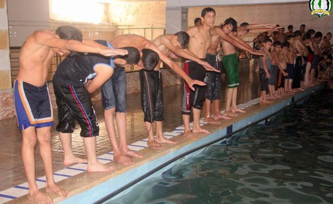 دورة السباحة