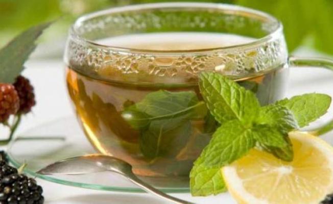 الشاي الأخضر