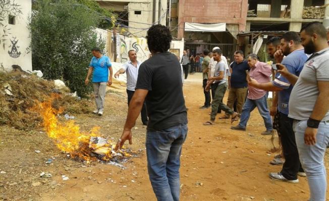 إحراق كمية من المخدرات 