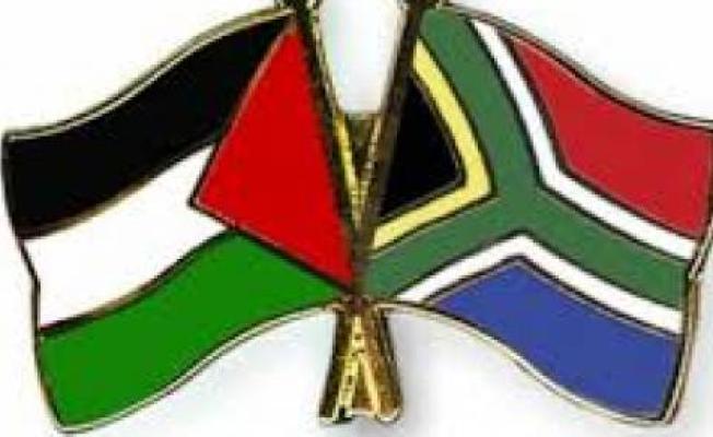 علم فلسطين و علم أفريقيا