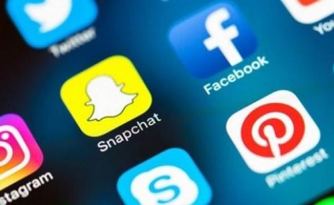مواقع التواصل الاجتماعي