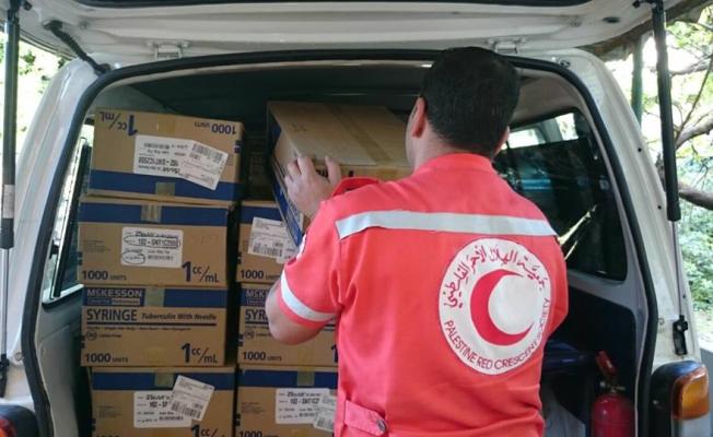 أثناء إستلام المستلزمات الطبية