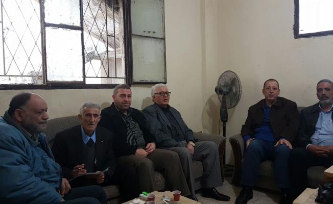 أثناء الإجتماع