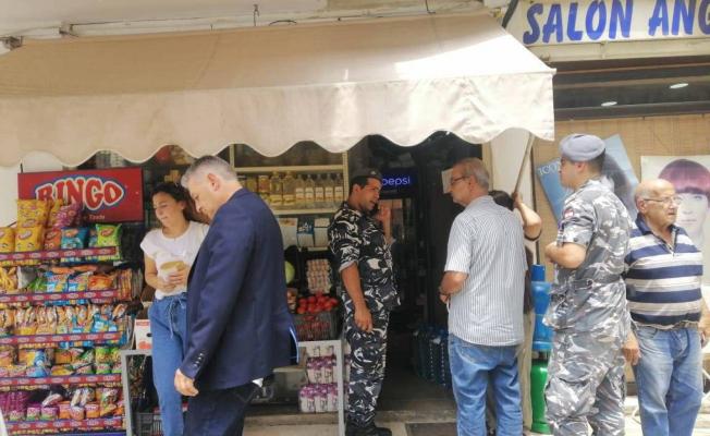 وزارة العمل تلاحق العمال الفلسطينيين