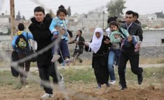 عائلة فلسطينية سوريا مهجرة الى لبنان