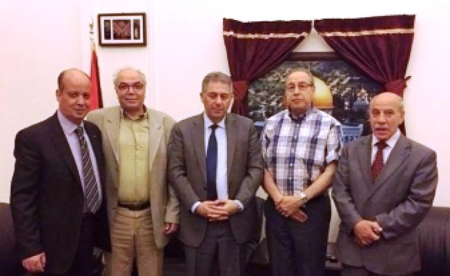 دبور والوفد الزائر