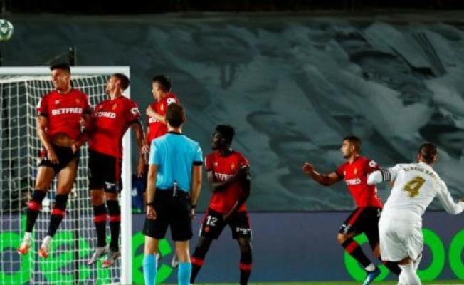 ريال مدريد يعبر مايوركا